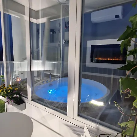 Asso Gold Guest house